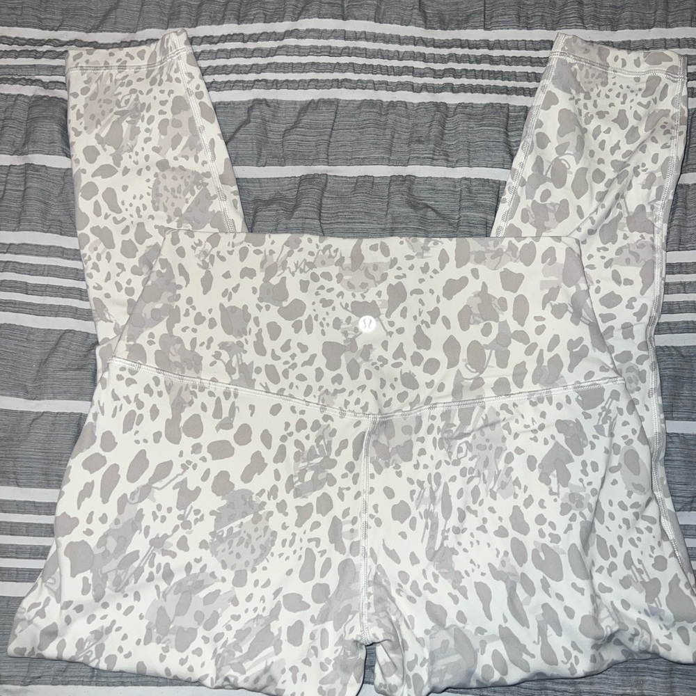 Lululemon Leggings- Cheetah, Size 10